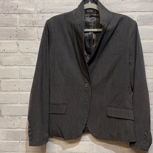 14 Daisy Fuentes Suit Jacket